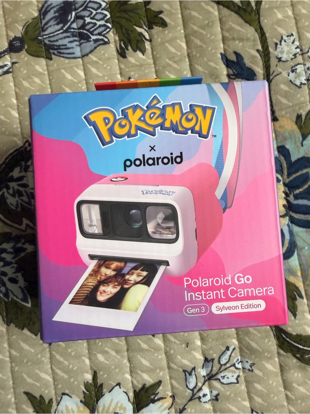 Pokémon × Polaroid Go Instant Camera Generation 3 - Sylveon Edition